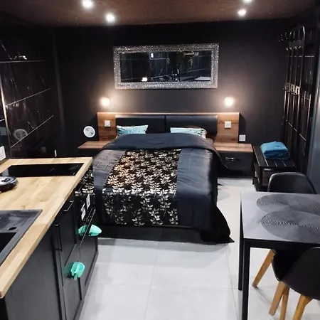 Nuit Magique Avec Appartement Foix